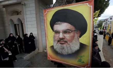 La società civile libanese ha boicottato i funerali del capo di Hezbollah?