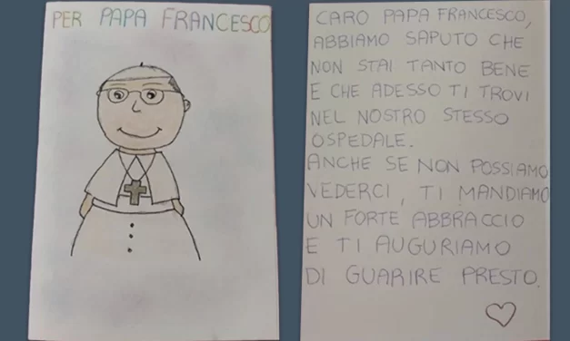 Papa Francesco e la forza della fragilità: un mondo che si stringe attorno a lui