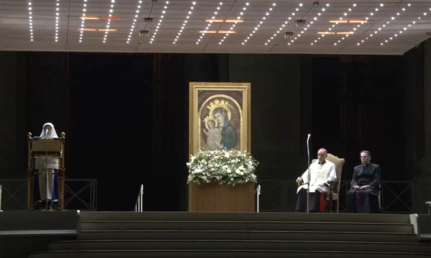 Il Papa al Gemelli: Crisi isolata di broncospasmo e ventilazione meccanica non invasiva