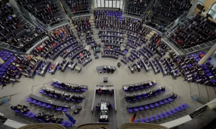 In Germania si forma la “Grande Coalizione”