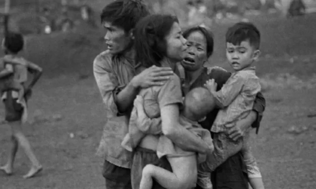 Dalla disfatta del Vietnam all’ombra dell’Ucraina: l’America, le guerre e l’instabilità come dottrina