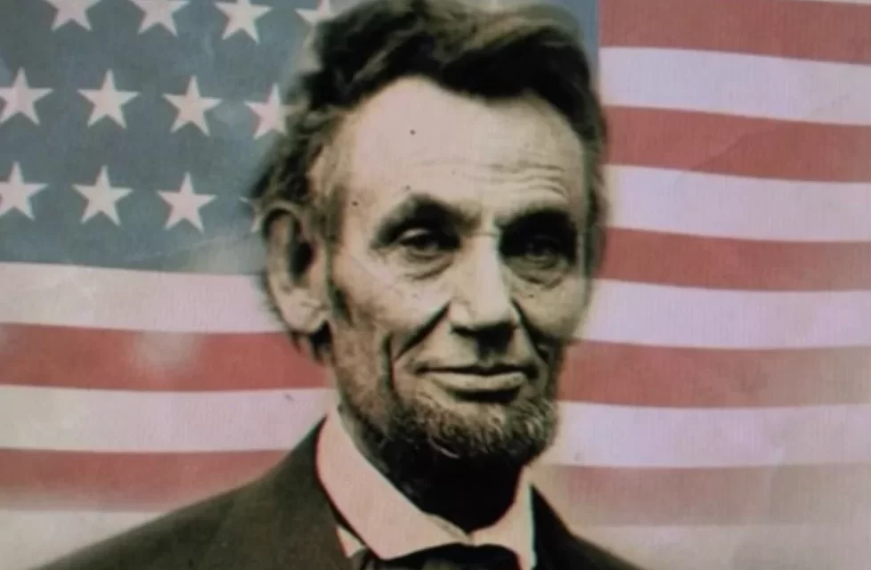 Il lascito politico di Lincoln e la discontinuità di Trump