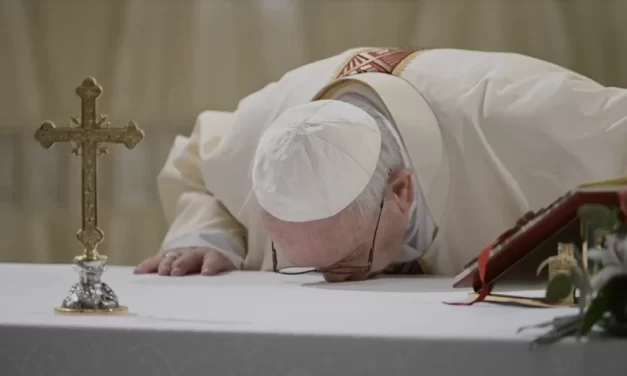 Papa Francesco: Dodici anni di pontificato tra riforme, misericordia e sfide globali