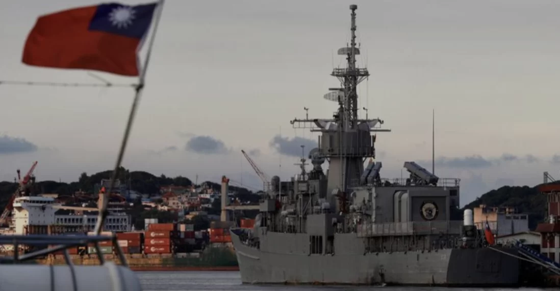 Taiwan sull’orlo del panico nella partita a scacchi di Trump