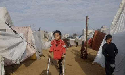 Armi su Gaza: l’Occidente che fornisce, bombarda e tace