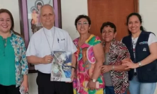 Le lacrime e il riscatto. Così Leone XIV si fece prossimo alle vittime della tratta