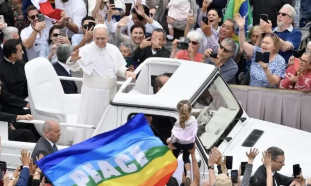 Leone XIV, la Parola come seme e come promessa. A un mese da Francesco, l’appello per Gaza