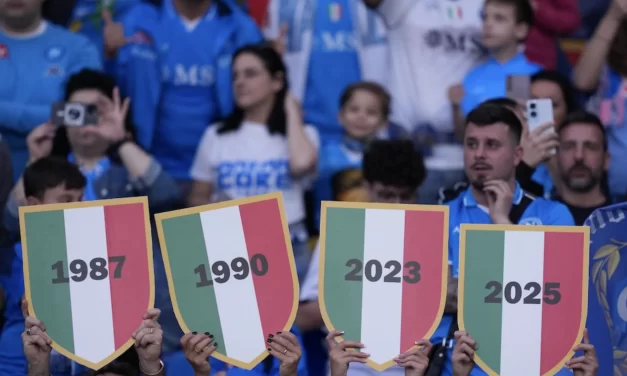 Napoli, quarto scudetto: l’impresa di Conte e dei suoi uomini