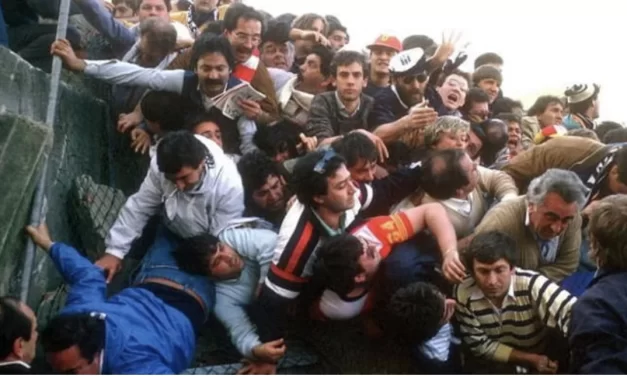 Dall’Heysel a Napoli: il calcio tra memoria, festa e responsabilità
