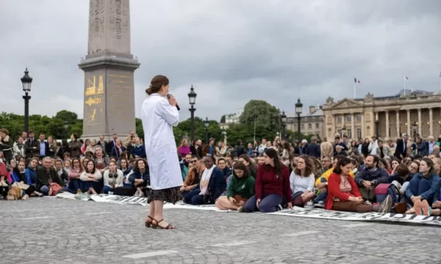 A Parigi una voce giovane contro la deriva dell’eutanasia