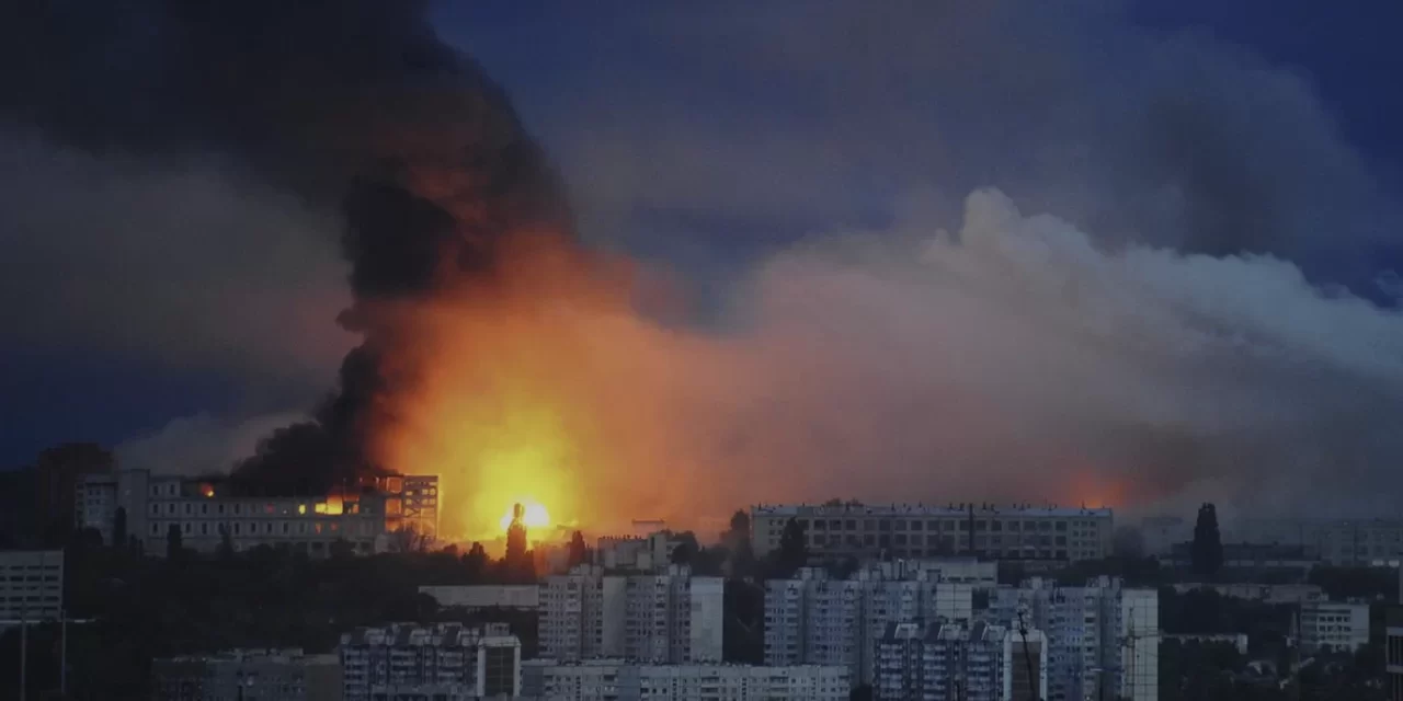 La guerra dell’industria: droni, sabotaggi e attacchi a obiettivi simbolici tra Ucraina e Russia