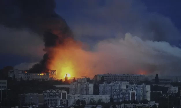 La guerra dell’industria: droni, sabotaggi e attacchi a obiettivi simbolici tra Ucraina e Russia