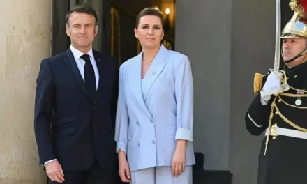 Macron in Groenlandia contro i sogni imperiali di Trump