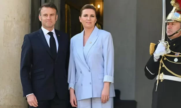 Macron in Groenlandia contro i sogni imperiali di Trump
