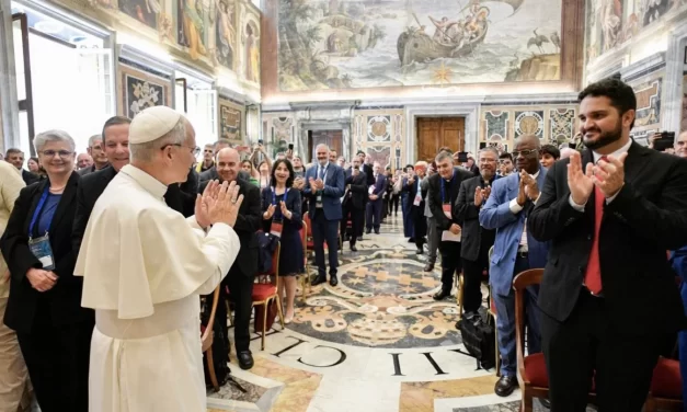 Il carisma che unisce e manda: la parola di Leone XIV ai movimenti ecclesiali