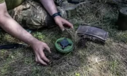 Il giorno in cui anche l’Ucraina ha seppellito la speranza sotto terra