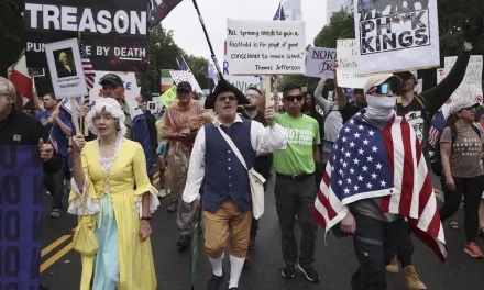 No Kings”: la democrazia americana alla prova della memoria e della disobbedienza civile