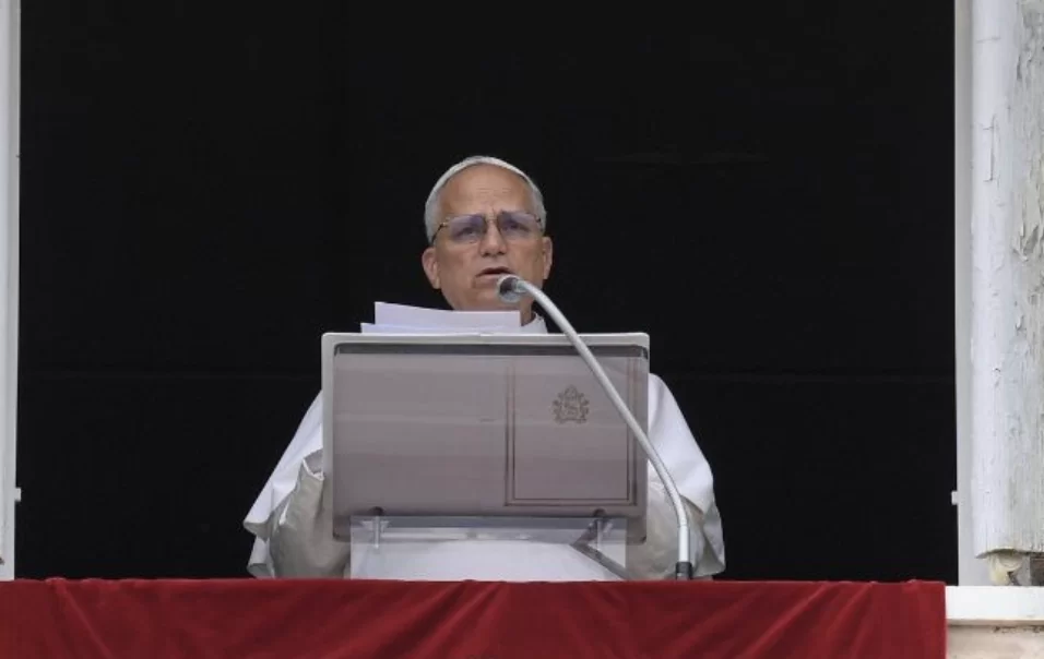 Papa Leone XIV all’Angelus: «Dio è un Padre che non volta mai le spalle»