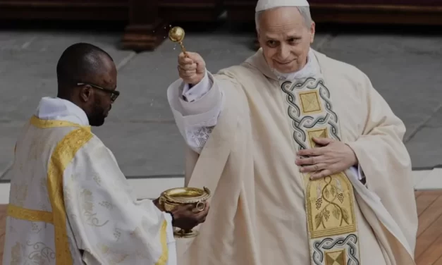 Latinoclasti contro latinolatri: lo scontro sulla lingua del culto