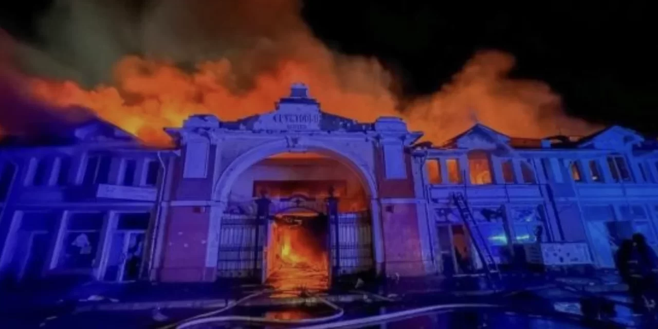 Odessa, il porto che resiste al buio