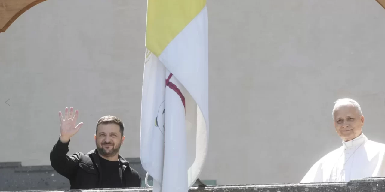 Zelenskyj incontra Leone XIV: la Santa Sede pronta ad accogliere negoziati tra Russia e Ucraina