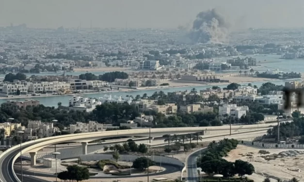 Ombre su Doha, parole di pace dal Papa