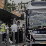 Gerusalemme, sangue su un autobus: la pace ancora lontana