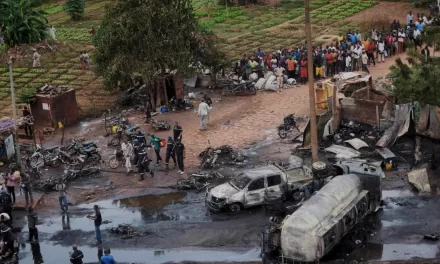 Mali sotto assedio: il carburante come nuova arma dei jihadisti