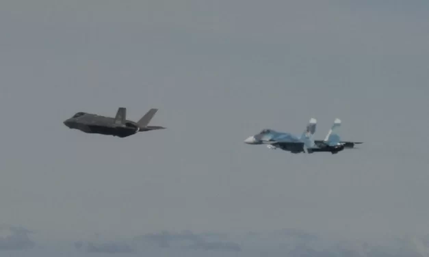Droni e caccia russi sul Baltico: provocazioni, non guerra