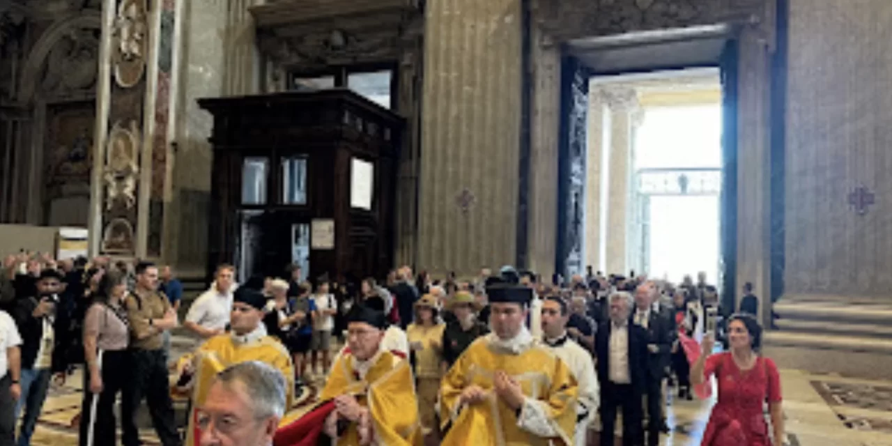 Ad Petri Sedem: liturgia o ideologia?
