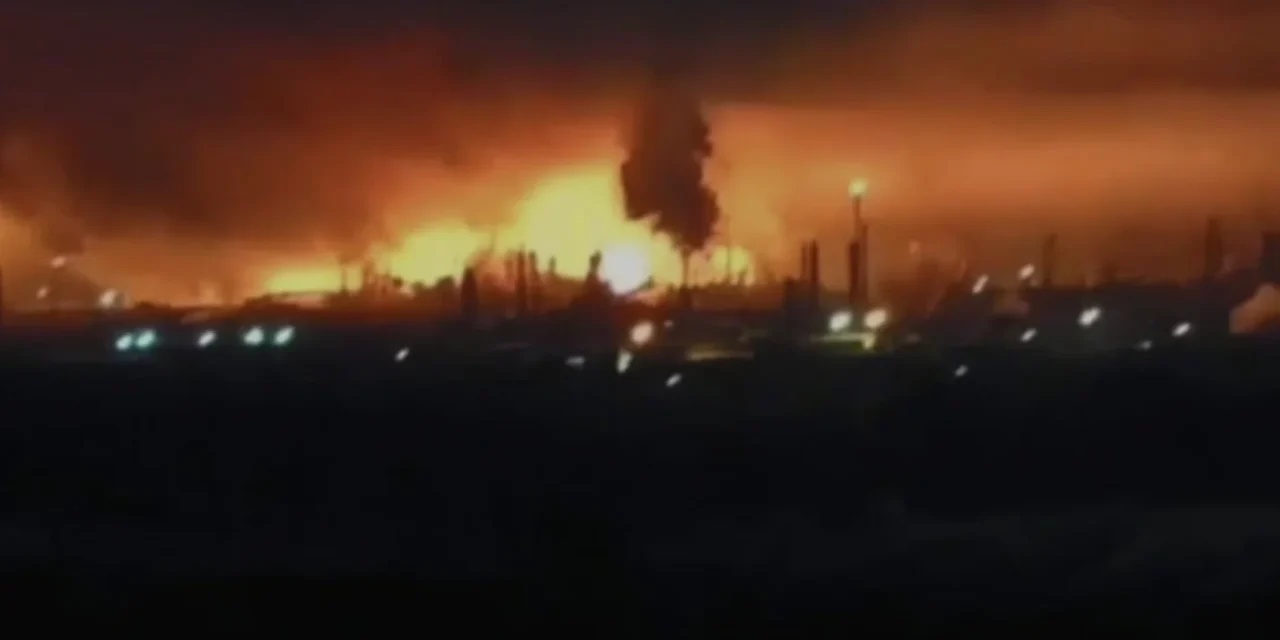 Guerra in Ucraina. Se la guerra arriva a mille chilometri, la pace si allontana