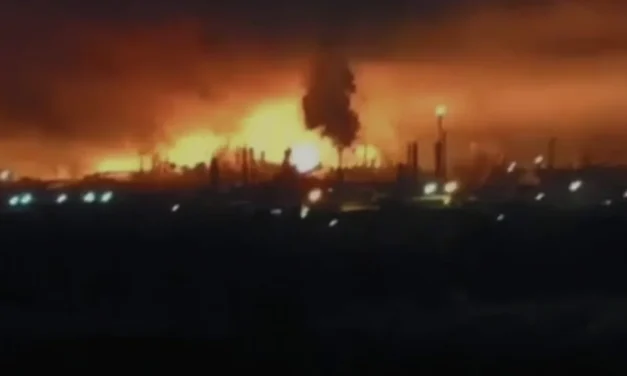 Guerra in Ucraina. Se la guerra arriva a mille chilometri, la pace si allontana