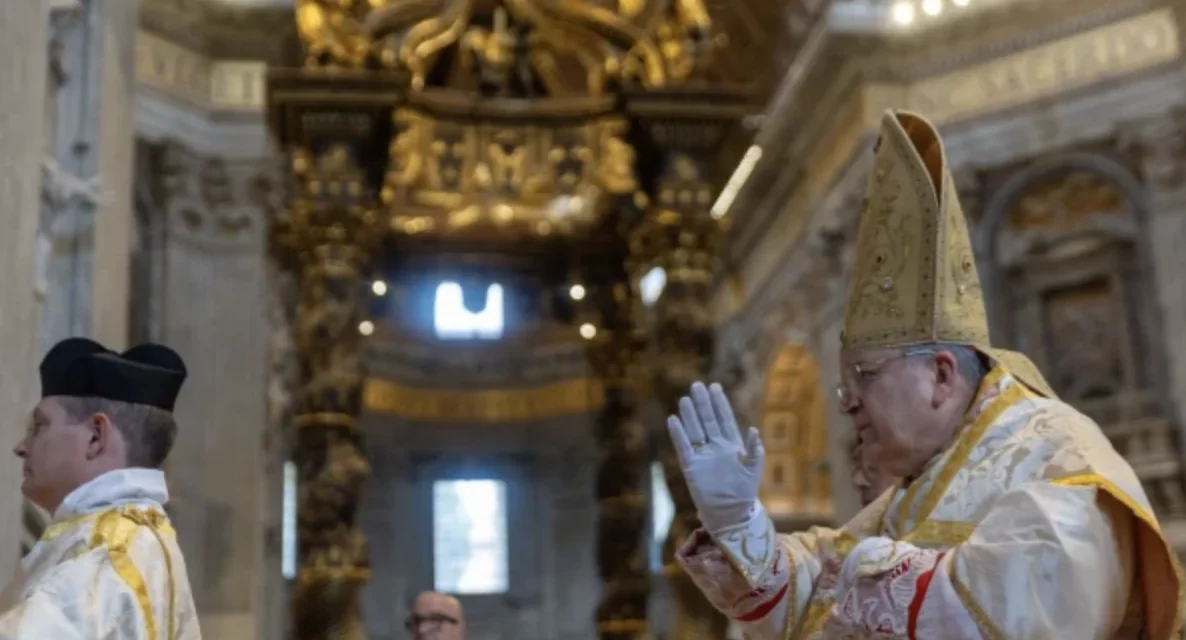 Nostalgia e comunione. Perché la Chiesa non può tornare indietro nella liturgia