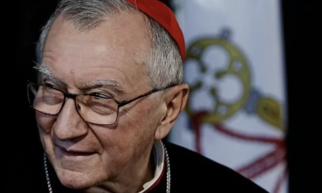 La diplomazia vaticana per la pace che l’Italia non vede