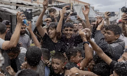 Gaza, tregua di slancio: ora servono fatti, garanzie e una politica per i civili