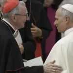 Leone XIV difende Parolin e rilancia il dialogo: la Santa Sede tra Israele, Gaza e il sogno di pace in Turchia e Libano