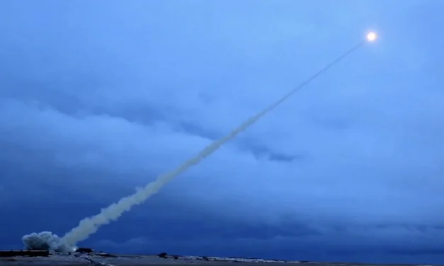 La Russia testa il nuovo missile a propulsione nucleare