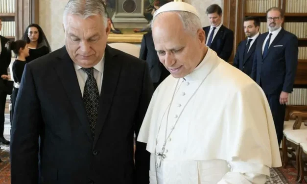Orbán da Leone XIV: diplomazia del dialogo, pace sì, muri no