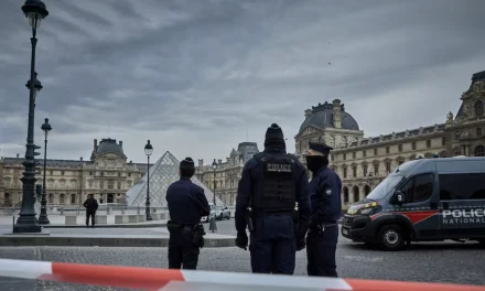Il furto al Louvre non è un colpo di genio: è il fallimento di un sistema