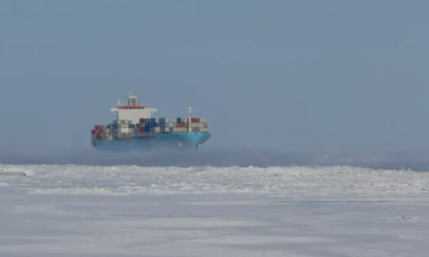 La rotta del ghiaccio: il mondo che si sposta a Nord