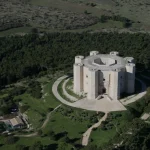 L’armonia del potere: diritto, dignità e libertà nella costruzione del Noi