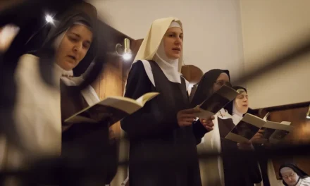 In Francia la plenaria della vita consacrata celebrata a Lourdes