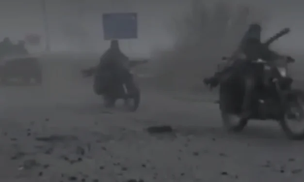 I russi entrano a Pokrovsk. Nebbia sull’Ucraina