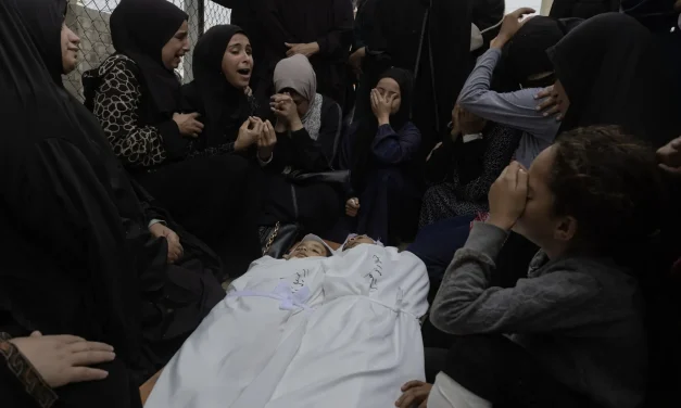 Il cessate il fuoco che non sa fare silenzio