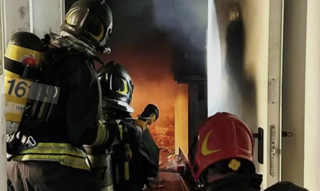 Tragedia al Mugello. Un anziano si fa esplodere in casa