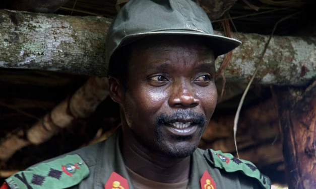 Il tribunale dell’AIA riprende la caccia a un criminale di guerra