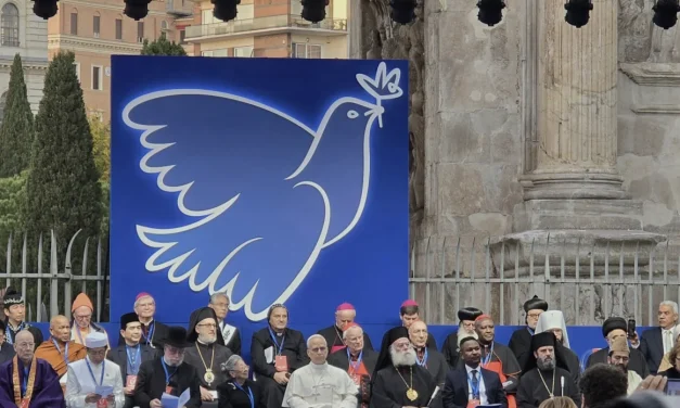 «La pace sia con tutti voi». Leone XIV e la via di una pace disarmata per il mondo ferito