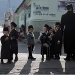 Setta ebraica ultraradicale messa sotto accusa nelle Americhe