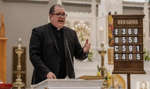 Un vescovo a Palm Beach: il Vangelo entra a Mar-a-Lago 