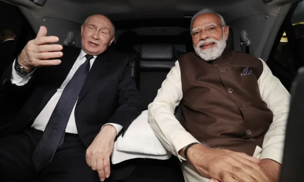 Putin a New Delhi, Trump alla dogana: l’India balla sul filo della multipolarità